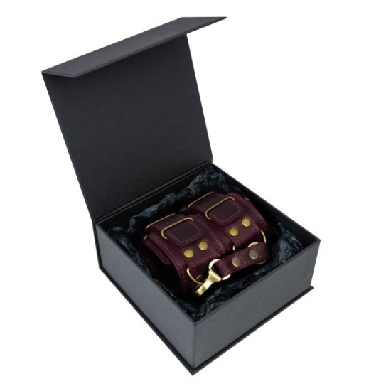 Шкіряні БДСМ наручники в подарунковій упаковці, фіолетові LOVECRAFT Handcuffs Purple