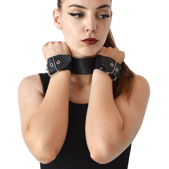 Нашийник з наручниками з натуральної шкіри Art of Sex Bondage Collar with Handcuffs