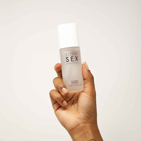 Силиконовый гель для массажа с ароматом кокоса Bijoux Indiscrets Slow Sex Full Body Massage, 50 ml
