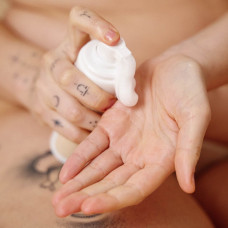 Ніжна піна для інтимної гігієни з пребіотиками Bijoux Indiscrets Sex Au Naturel Prebiotic Intimate Wash Gentle Foam, 150 мл