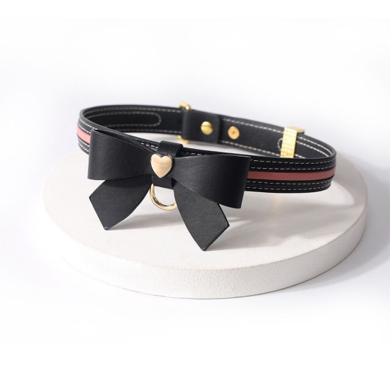 Кожаный ошейник с поводком, черный Lockink Sevanda Love Heart Butterfly Leather Collar Set Black