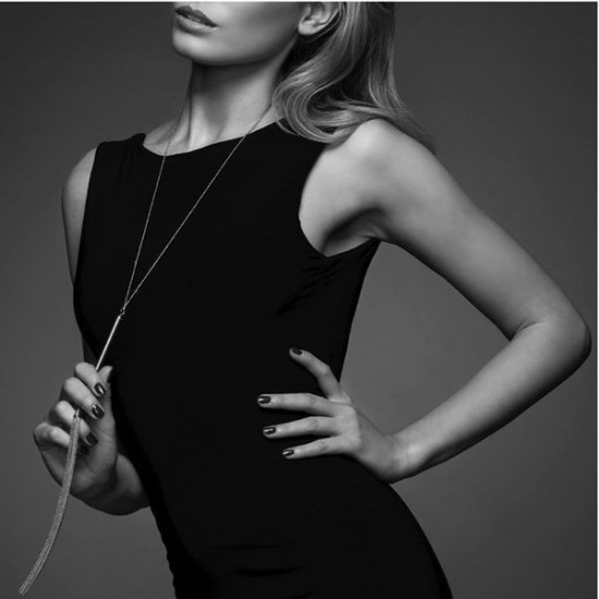 Украшение для тела - цепочка-плеть на шею, золотая Bijoux Indiscrets Magnifique Necklace Whip Gold