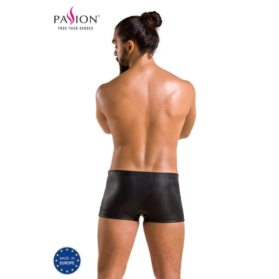 Кожаные боксеры с заклепками, черные Passion 048 Short David Black, S/M