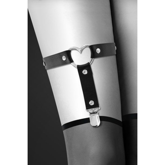 Сексуальная подвязка на ногу с сердечком из экокожи, черная Bijoux Pour Toi With Heart Black