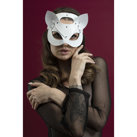Маска кішечки з натуральної шкіри, біла Feral Feelings Catwoman Mask White