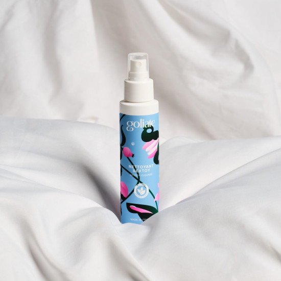 Антибактеріальний спрей для іграшок, безпечний для тіла Goliate Nettoyant Sextoy, 100 ml