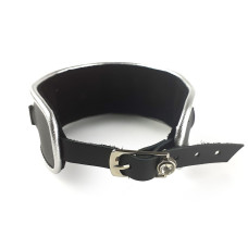 Ошейник из натуральной кожи со стразами и кольцом, черный Art of Sex Collar Ring