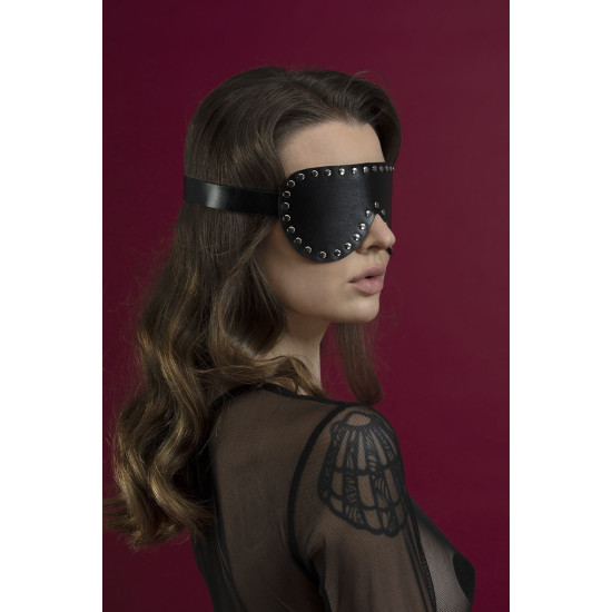 Маска на глаза с заклепками, черная, натуральная кожа Feral Feelings Blindfold Mask with Rivets Black