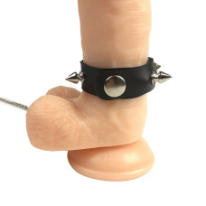 Шкіряне БДСМ кільце для члена з шипами і повідцем, чорне Penis Ring with Spikes and Leash