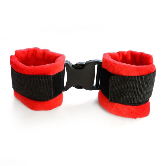 Плюшевые наручники для секса, красные Art of Sex Handcuffs Soft Touch