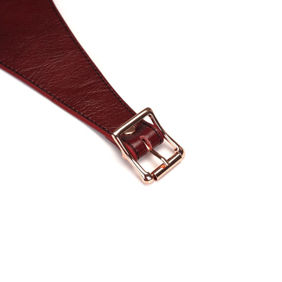 Кожаные трусы для страпона, универсальный размер, красные Liebe Seele Wine Red Strap On Harness