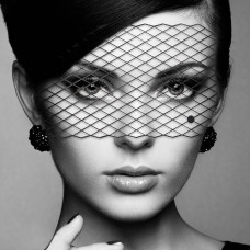 Виниловая маска-сетка на лицо, без завязок, с клеевым креплением Bijoux Indiscrets Louise Mask