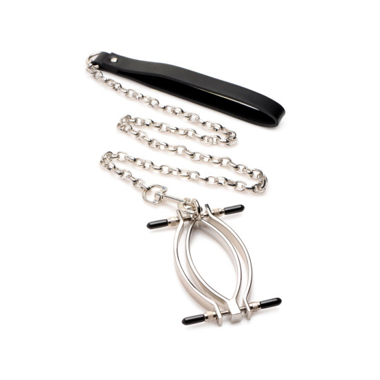 Металевий затискач для статевих губ із ланцюжком, Master Series Pussy Tugger Adjustable Vagina Clamp with Chain