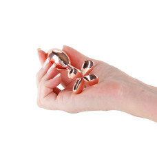 Анальная пробка с основанием в форме клевера, розово-золотистая NS Novelties Rear Assets - Clover - Rose Gold
