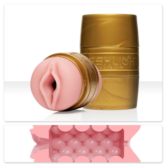 Компактный мастурбатор, помощник при минете Fleshlight Quickshot STU